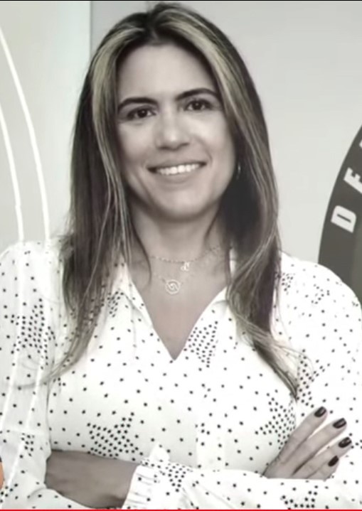 Aline Albuquerque