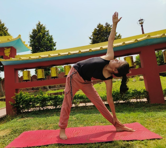 Figure 4: Trikonasana.